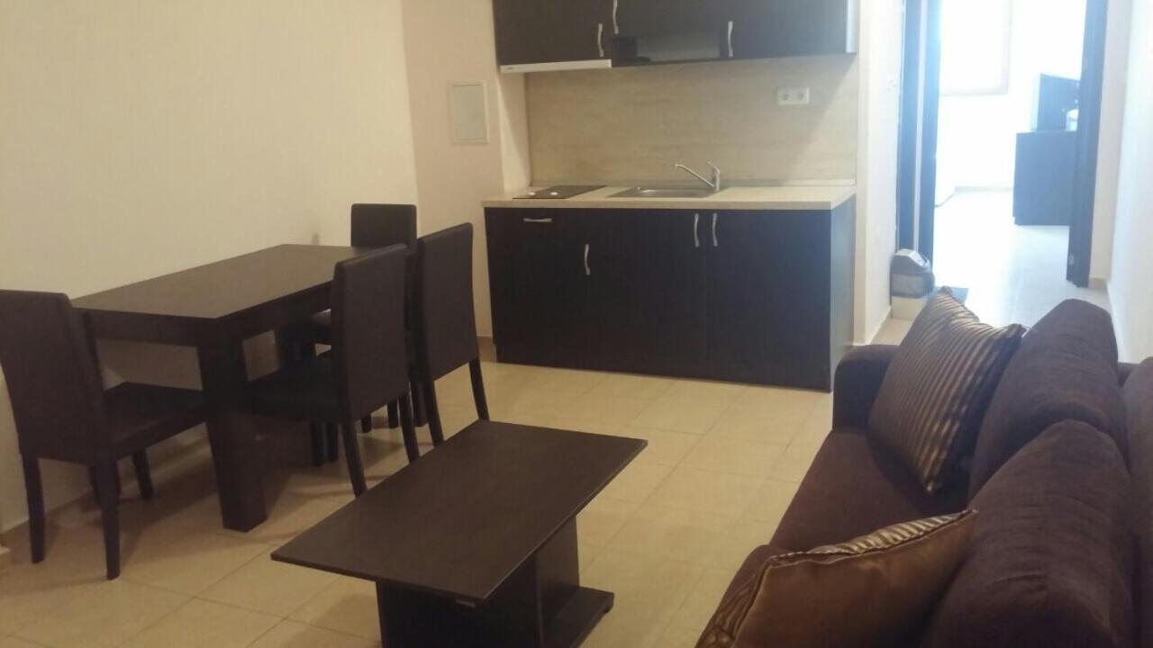 Studios Europa Street Поморие Экстерьер фото